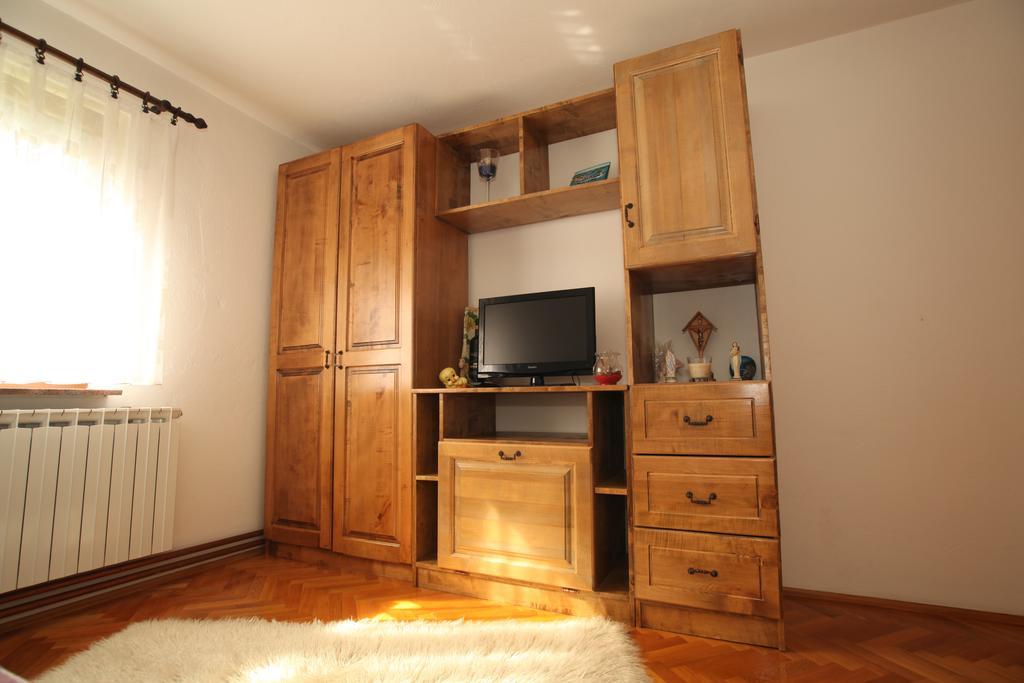 Rooms Markovic Otocac Phòng bức ảnh